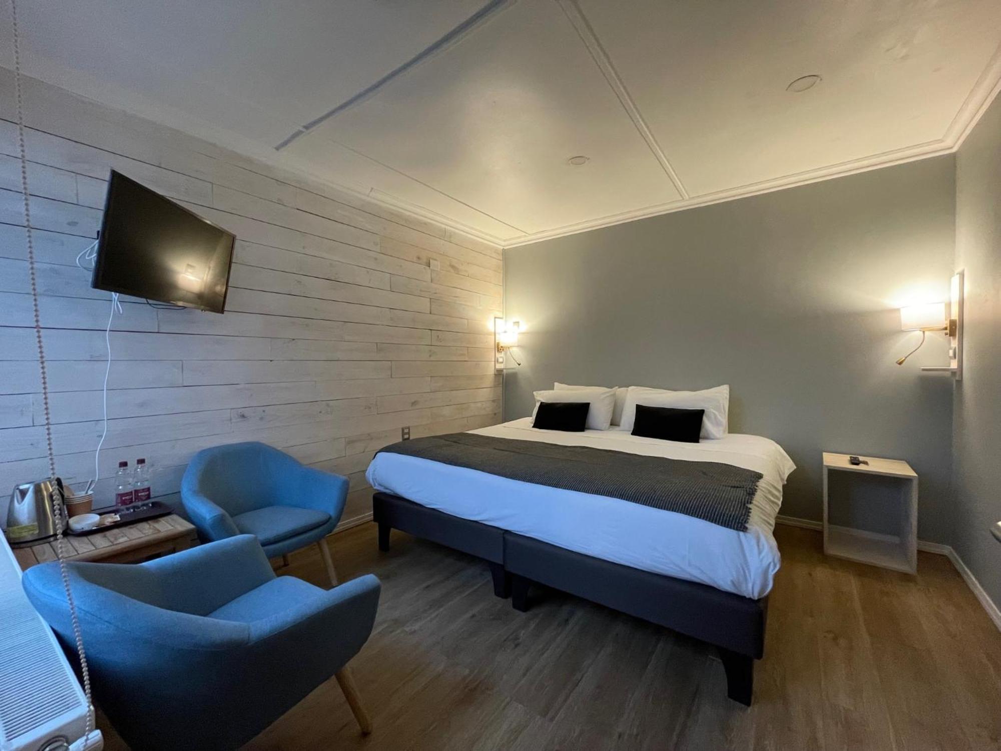 Hostal Boutique Puerta Roja Punta Arenas Buitenkant foto