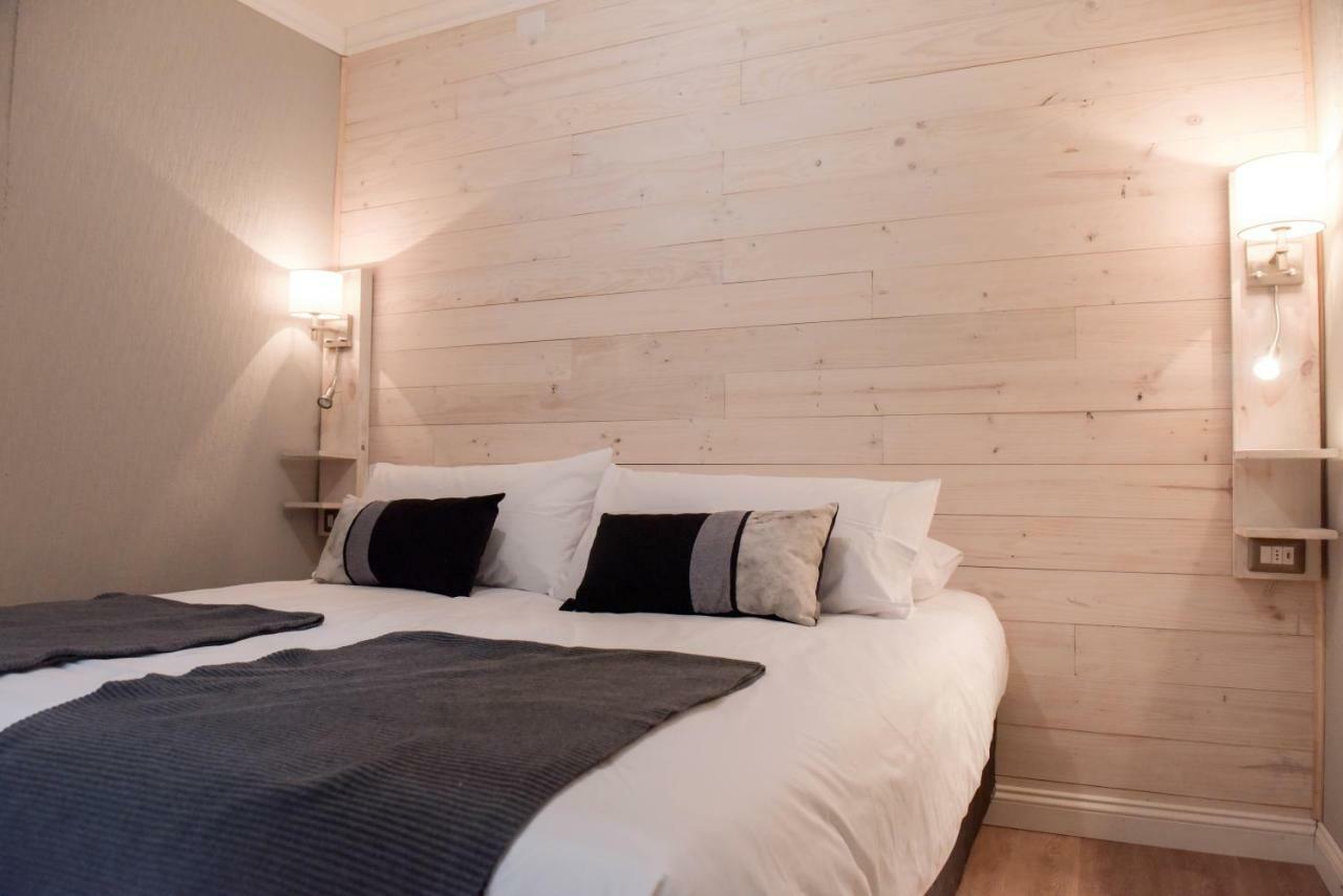 Hostal Boutique Puerta Roja Punta Arenas Buitenkant foto